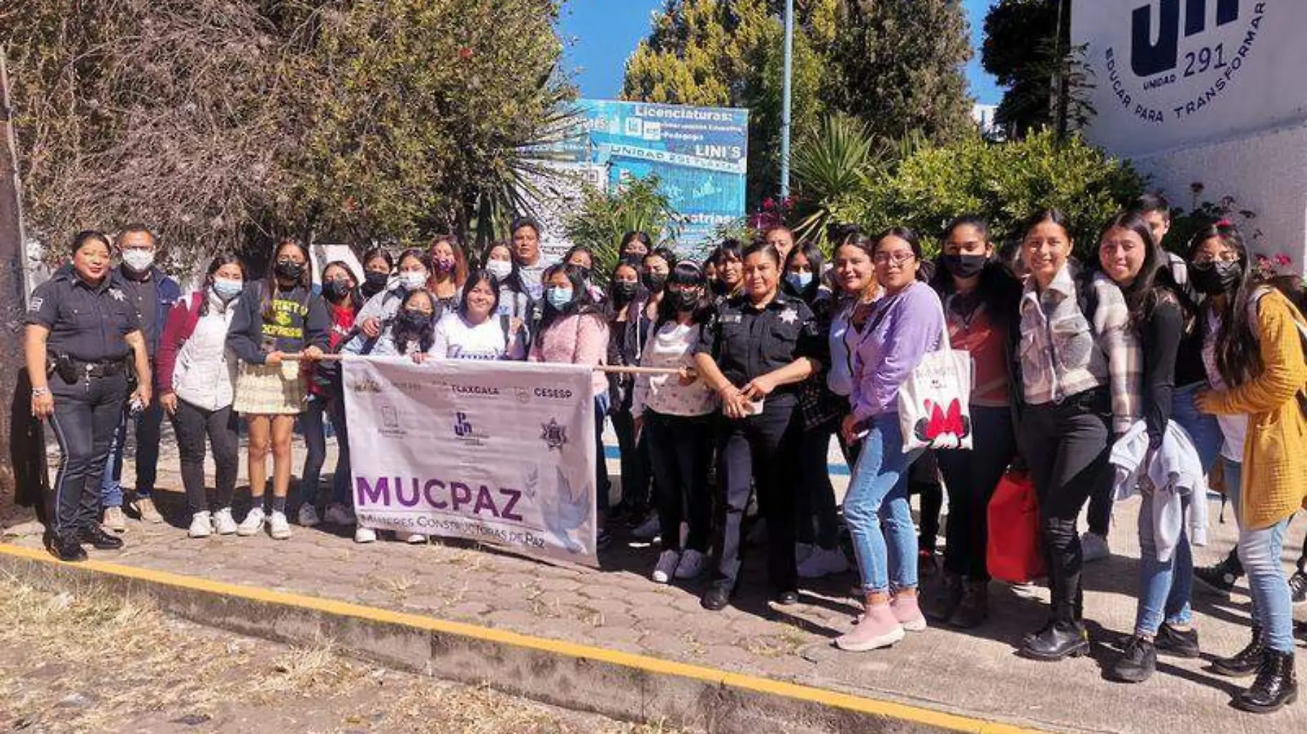 Mujeres Apetatitlán